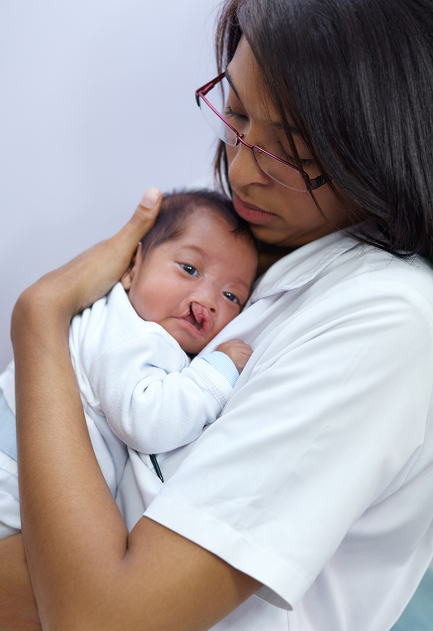 Dudak Damak Yarıkları - Prof. Dr. Hakan Ağır